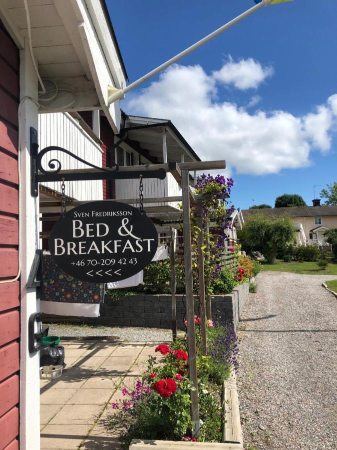 Sven Fredriksson Bed & Breakfast Norrtälje Eksteriør billede